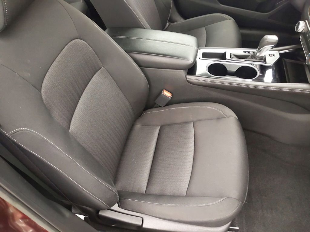 2023 Nissan Altima SV 27