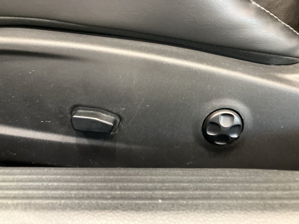 Thumbnail: 2020 Dodge Challenger - 17