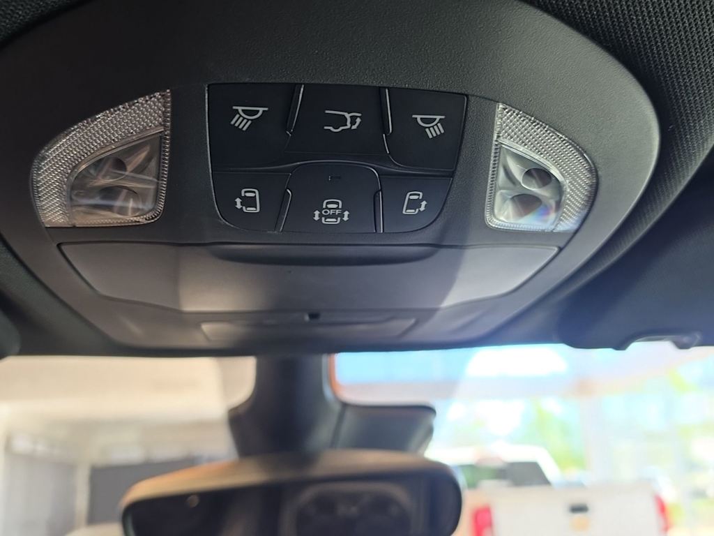 Thumbnail: 2026 Chrysler Pacifica - 28