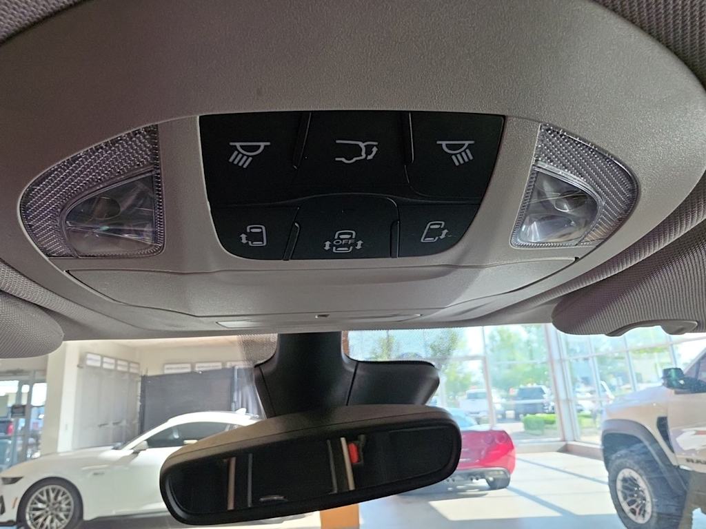 Thumbnail: 2024 Chrysler Pacifica - 29