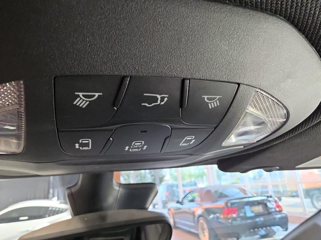 Thumbnail: 2025 Chrysler Pacifica - 24