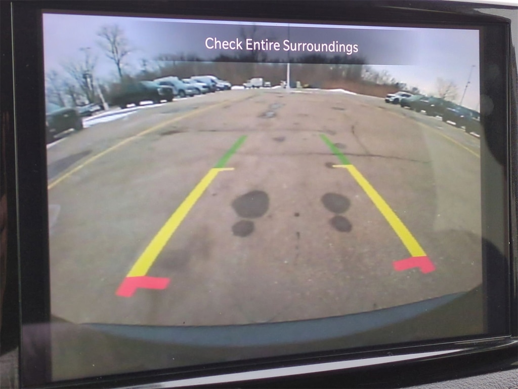2024 Chrysler Pacifica Touring L 31