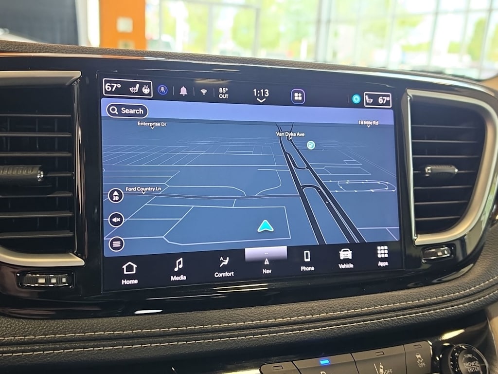 Thumbnail: 2023 Chrysler Pacifica - 34