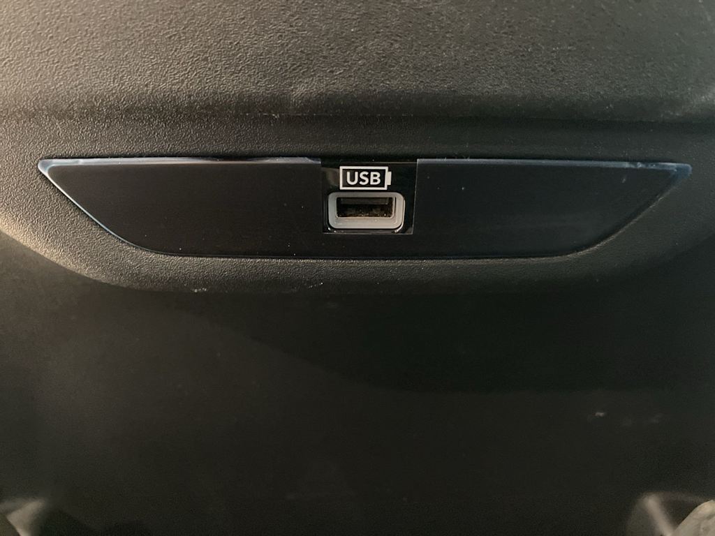 Thumbnail: 2020 Chrysler Pacifica - 30