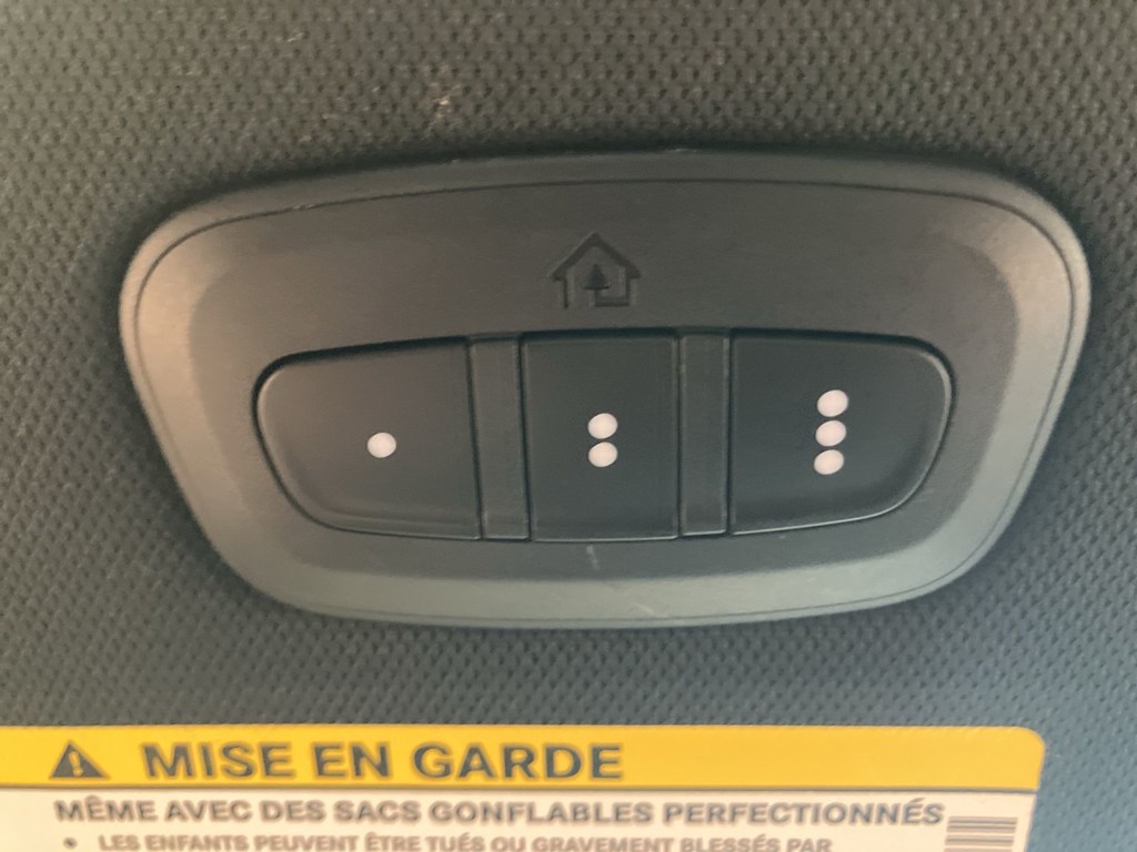 Thumbnail: 2025 Chrysler Pacifica - 26