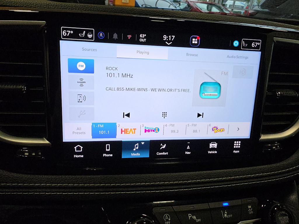 Thumbnail: 2026 Chrysler Pacifica - 10