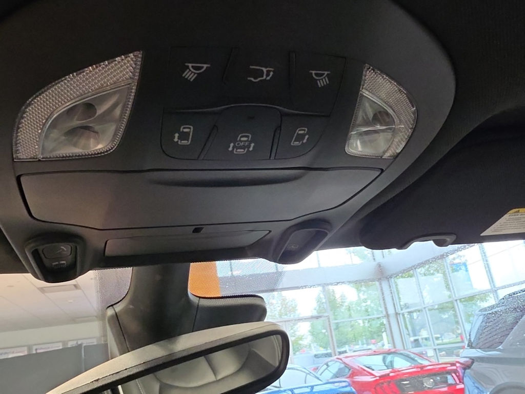 Thumbnail: 2026 Chrysler Pacifica - 29