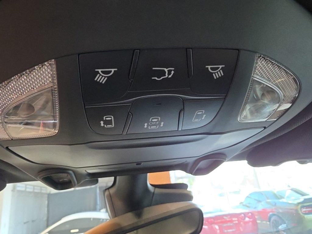 Thumbnail: 2021 Chrysler Pacifica - 29