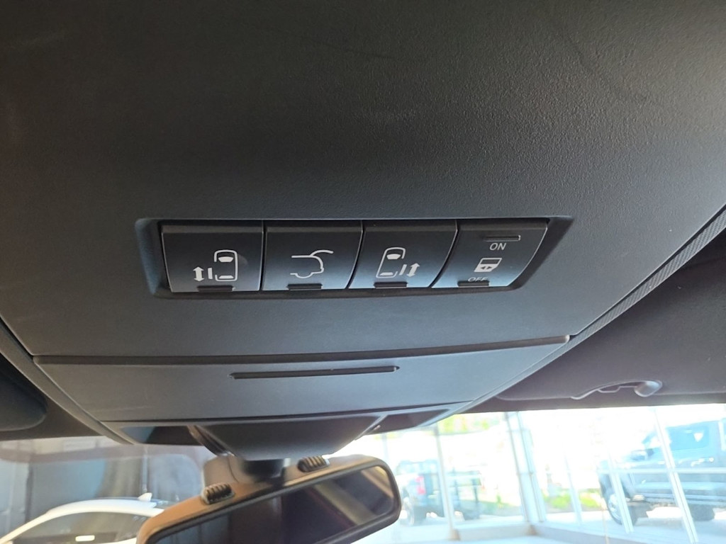 Thumbnail: 2018 Dodge Grand Caravan - 27