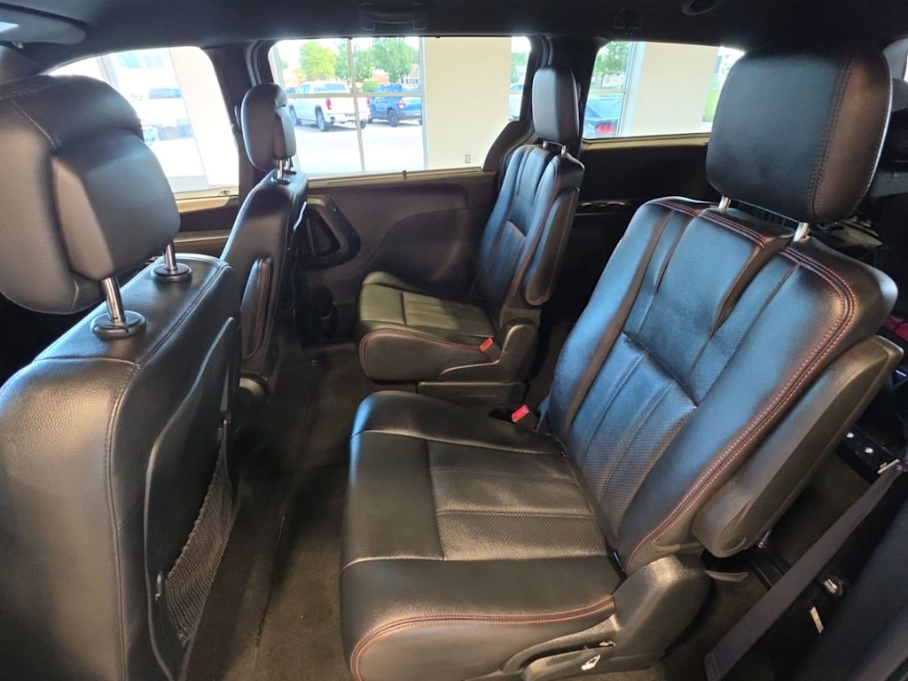 Thumbnail: 2018 Dodge Grand Caravan - 10