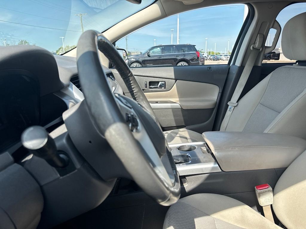 Thumbnail: 2012 Ford Edge - 2