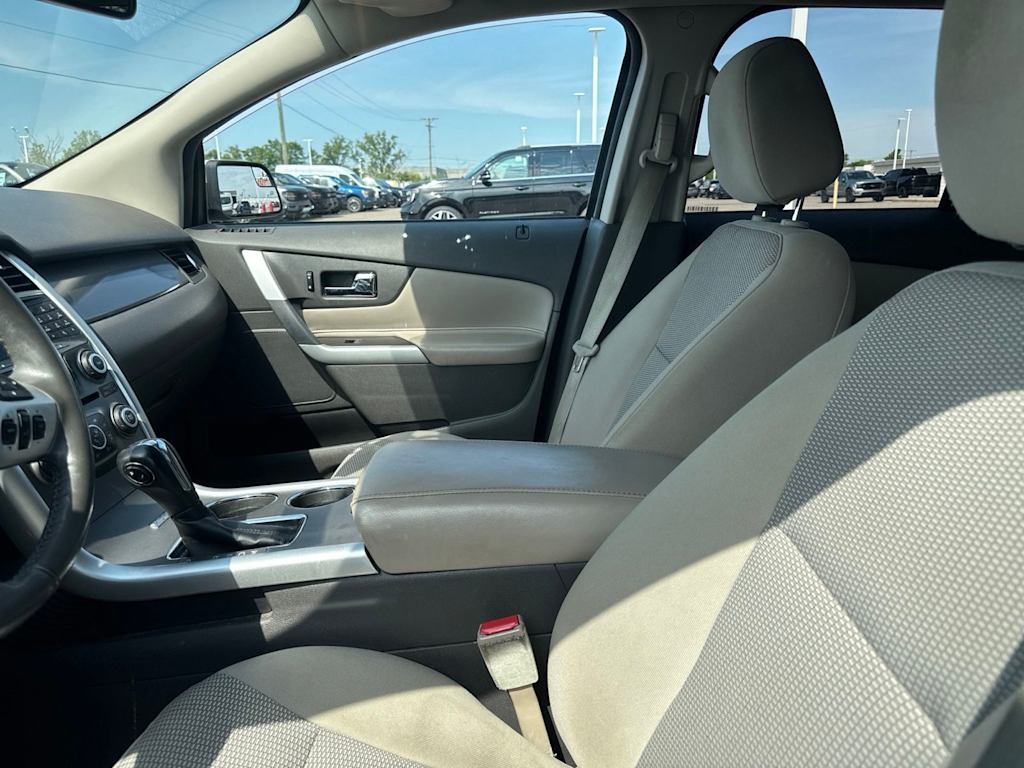 Thumbnail: 2012 Ford Edge - 7