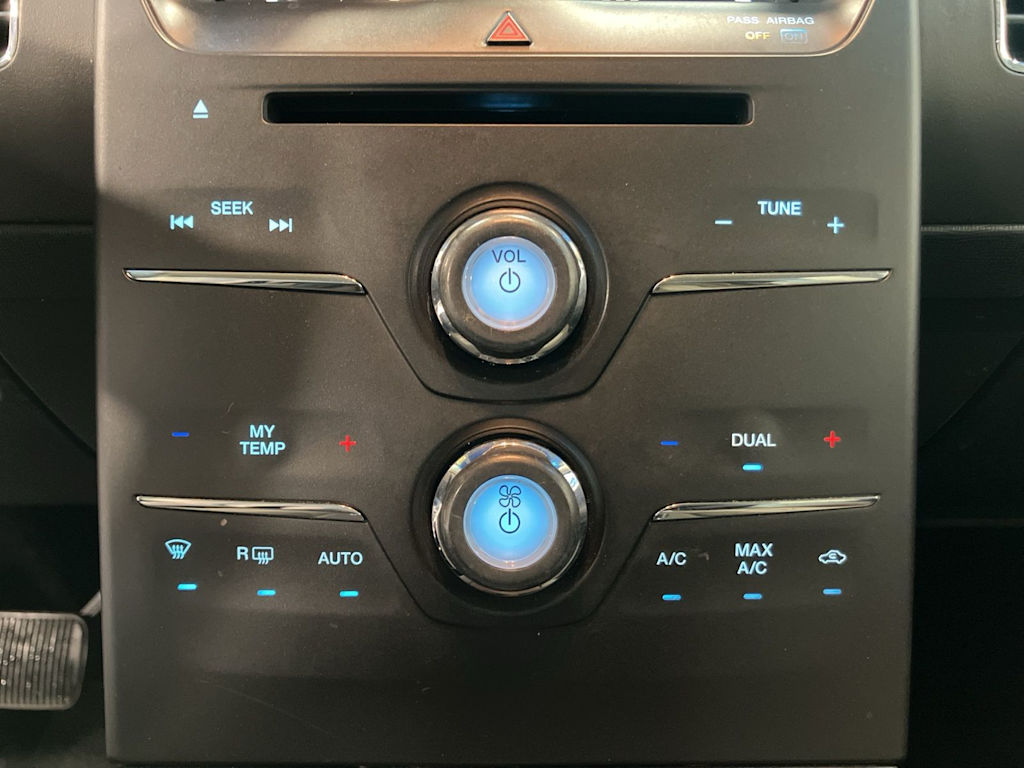 Thumbnail: 2019 Ford Flex - 24