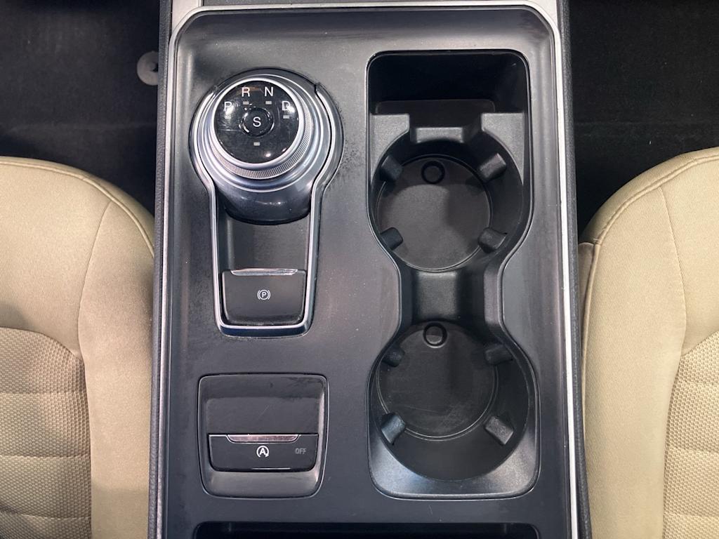 Thumbnail: 2021 Ford Edge - 11