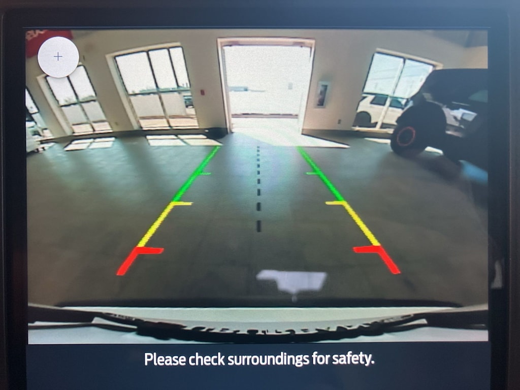 Thumbnail: 2021 Ford Edge - 23