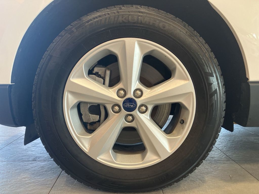 Thumbnail: 2021 Ford Edge - 7