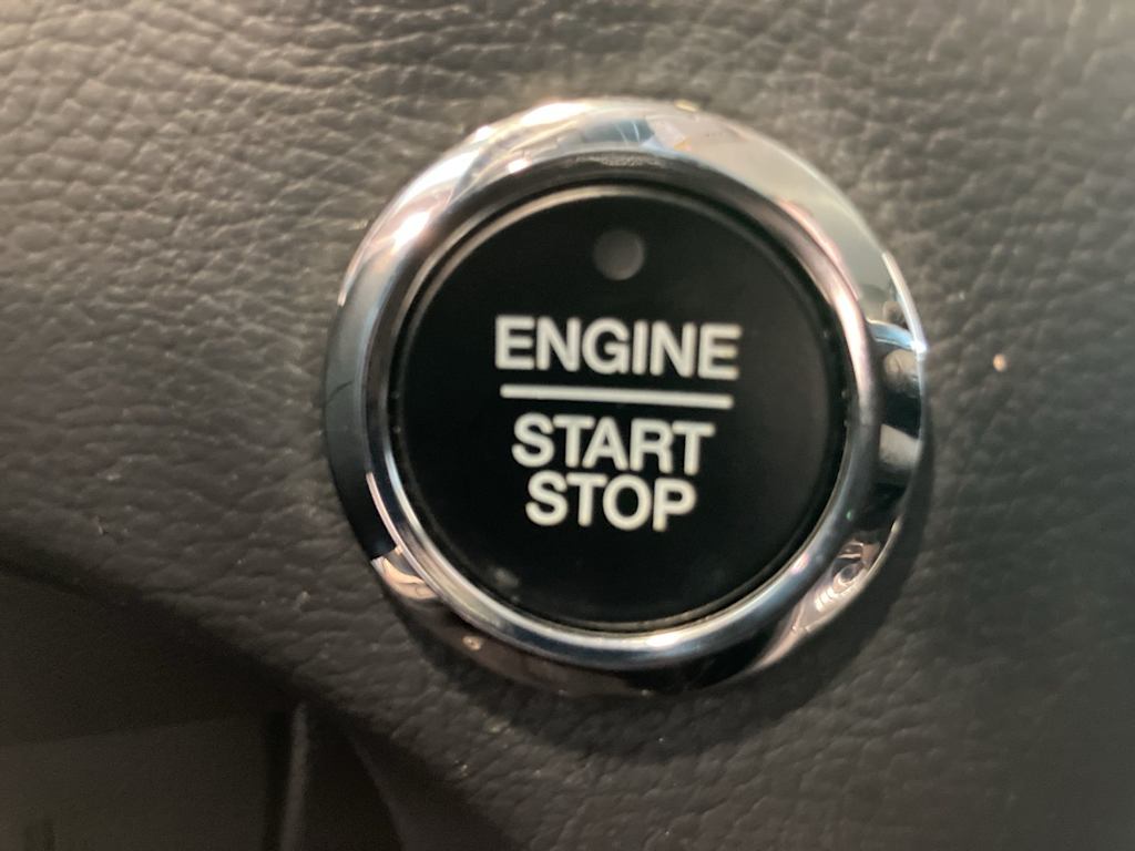Thumbnail: 2022 Ford Edge - 25