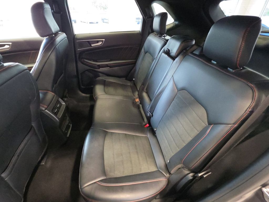Thumbnail: 2024 Ford Edge - 9