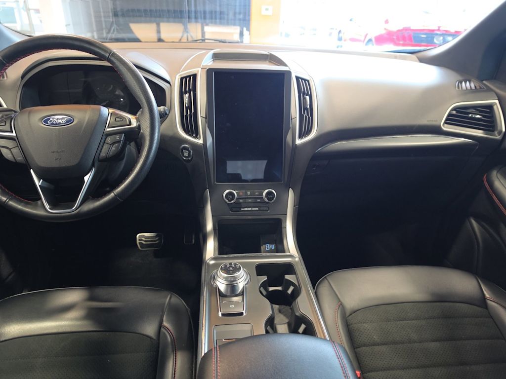 Thumbnail: 2024 Ford Edge - 2