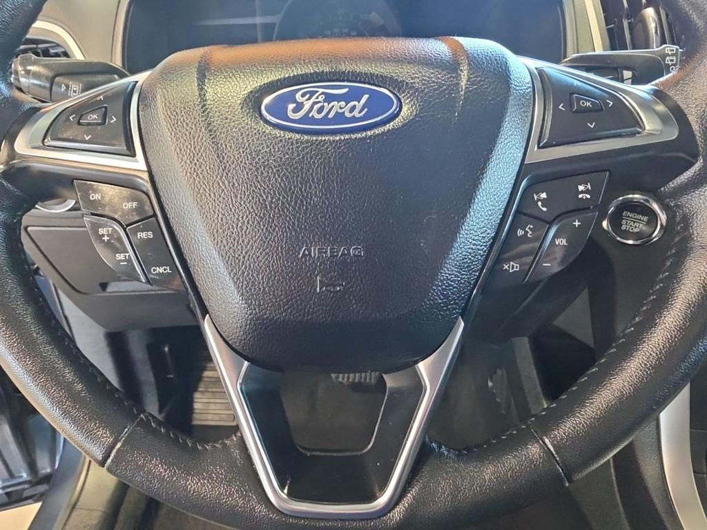 Thumbnail: 2022 Ford Edge - 26