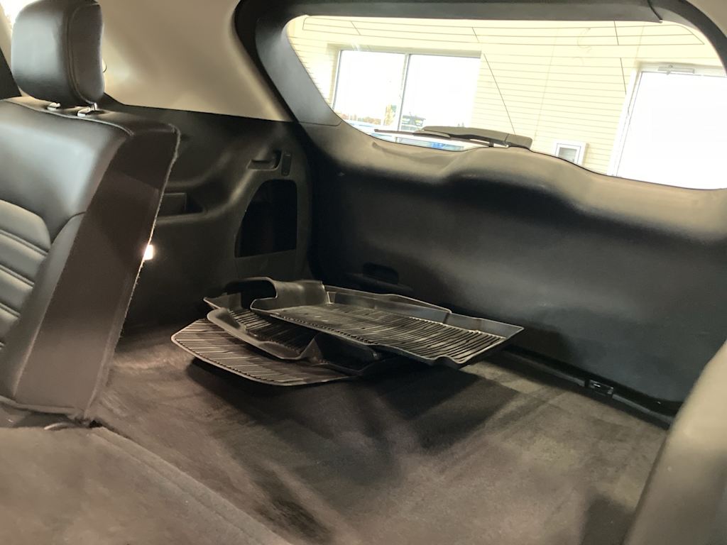 Thumbnail: 2022 Ford Edge - 27