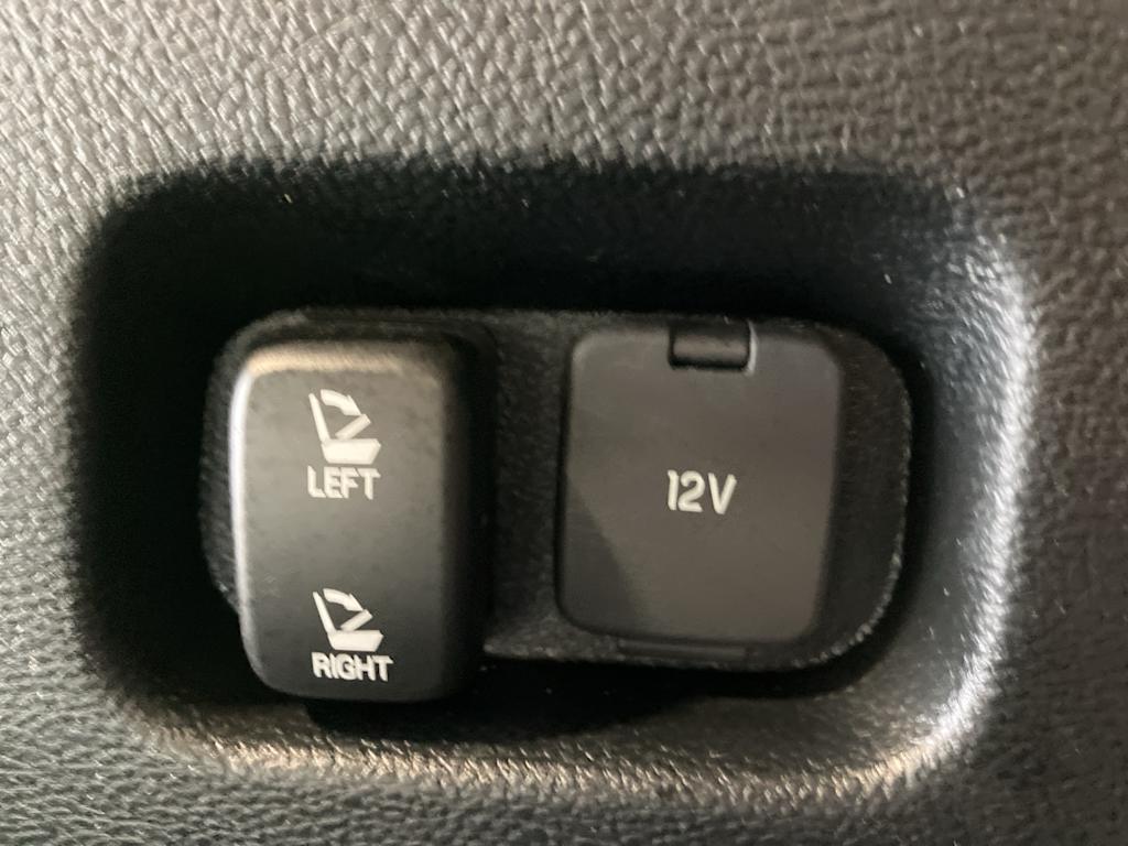 Thumbnail: 2022 Ford Edge - 29