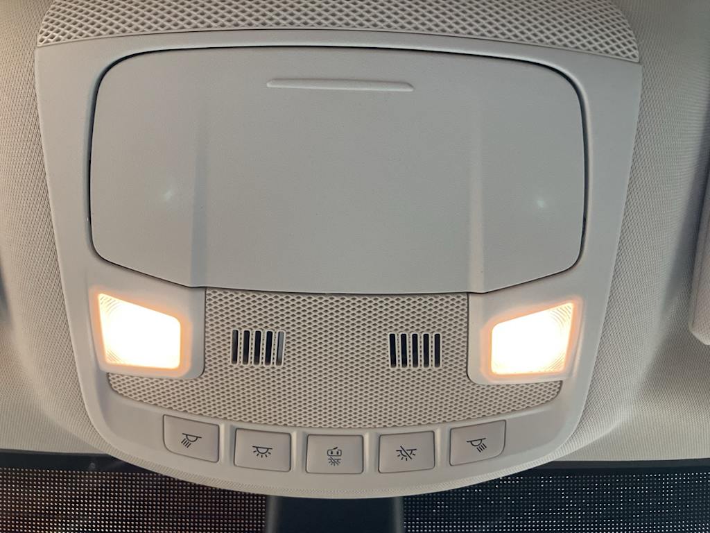 Thumbnail: 2022 Ford Edge - 25