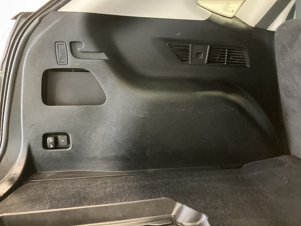 Thumbnail: 2022 Ford Edge - 30