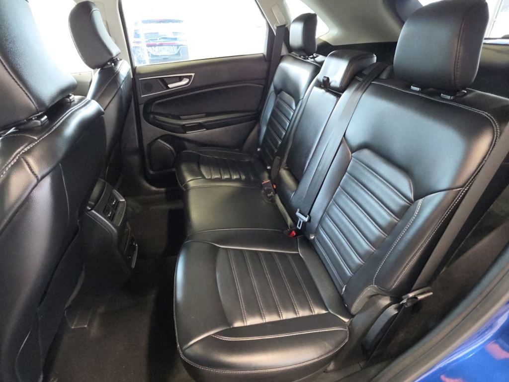 Thumbnail: 2023 Ford Edge - 9