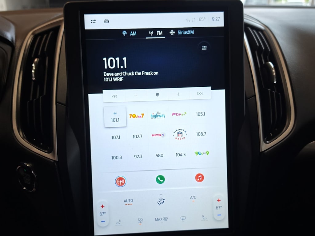 Thumbnail: 2023 Ford Edge - 10