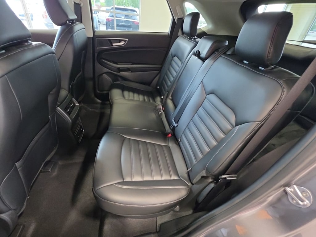 Thumbnail: 2024 Ford Edge - 8