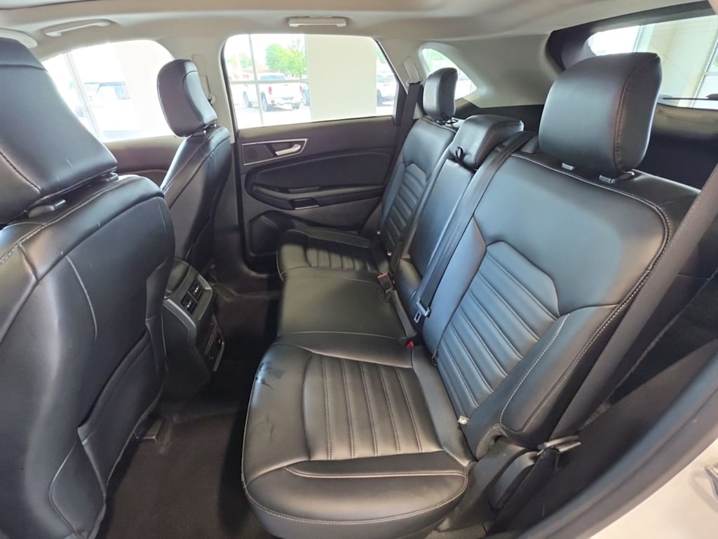 Thumbnail: 2024 Ford Edge - 9
