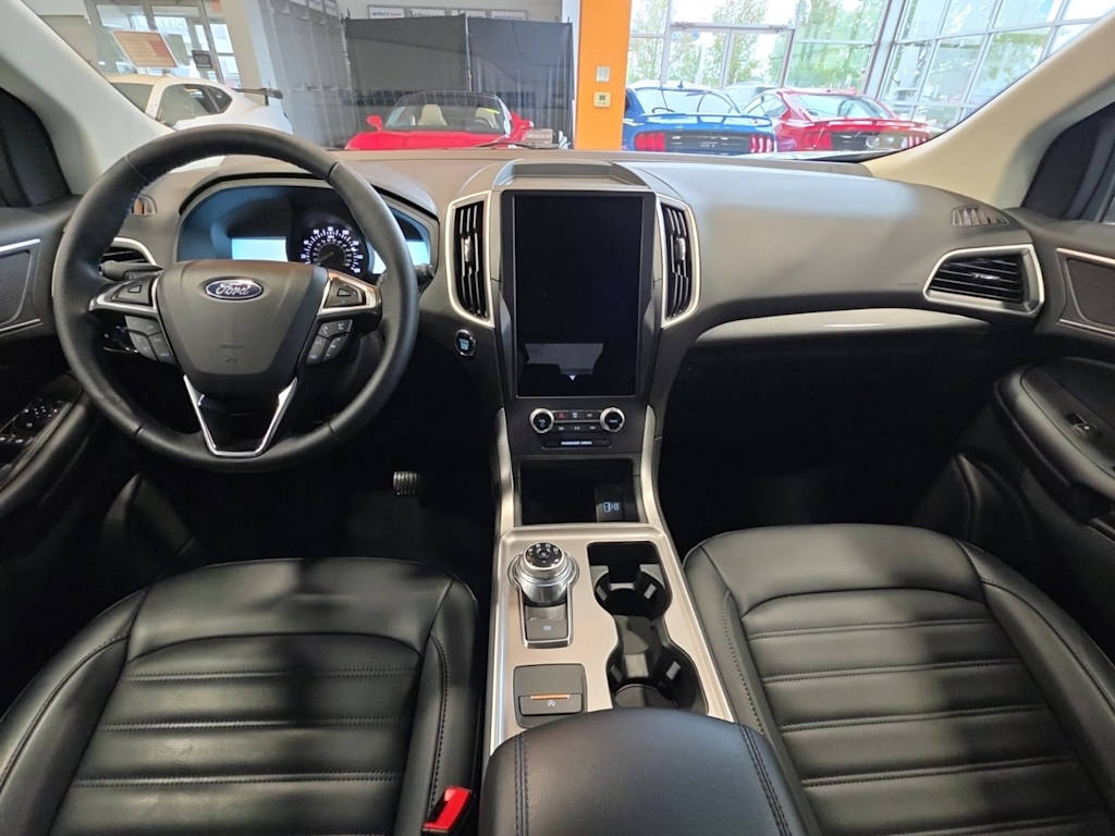 Thumbnail: 2024 Ford Edge - 2