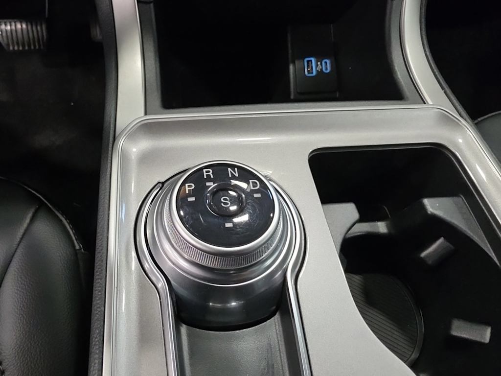 Thumbnail: 2024 Ford Edge - 28