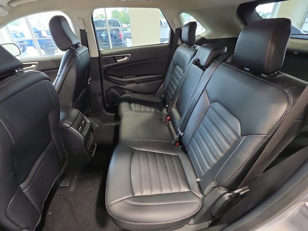 Thumbnail: 2024 Ford Edge - 9