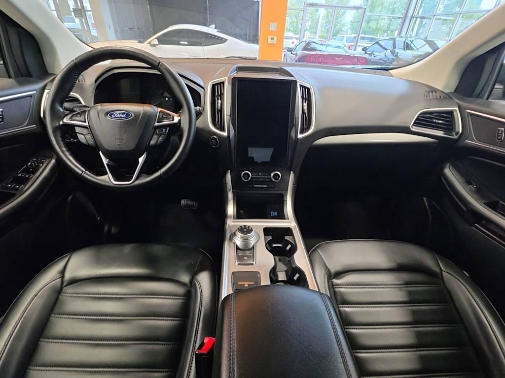 Thumbnail: 2024 Ford Edge - 2