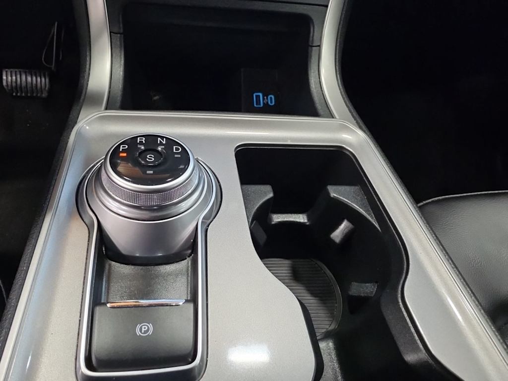 Thumbnail: 2024 Ford Edge - 27