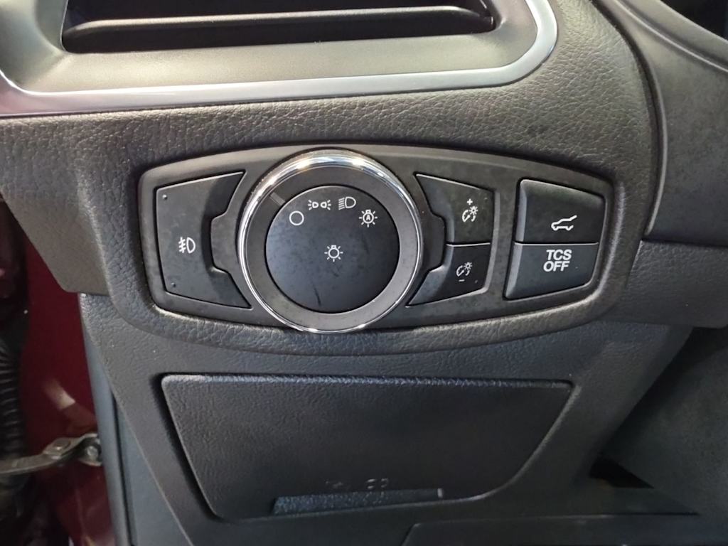 Thumbnail: 2024 Ford Edge - 26
