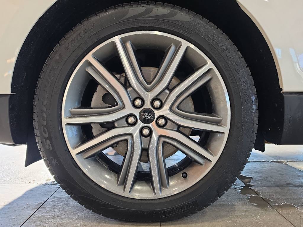 Thumbnail: 2024 Ford Edge - 7