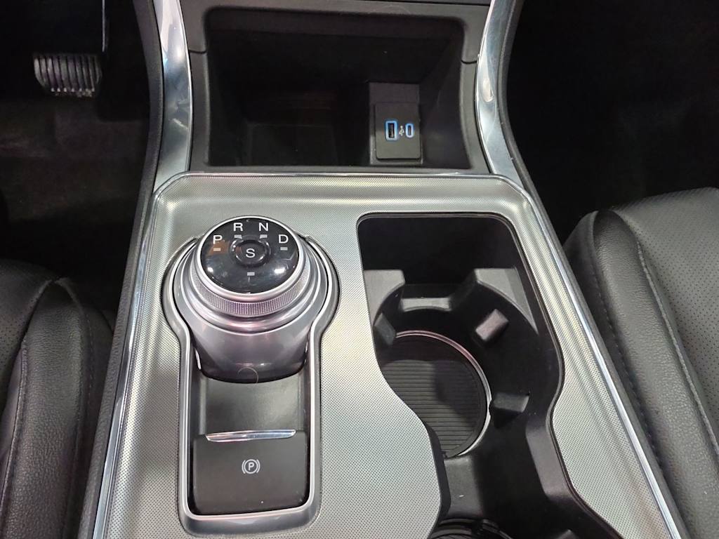 Thumbnail: 2024 Ford Edge - 11