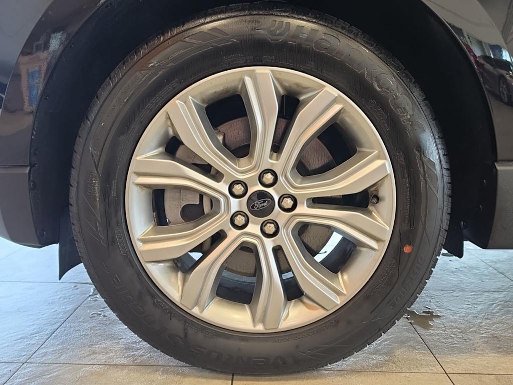 Thumbnail: 2024 Ford Edge - 6