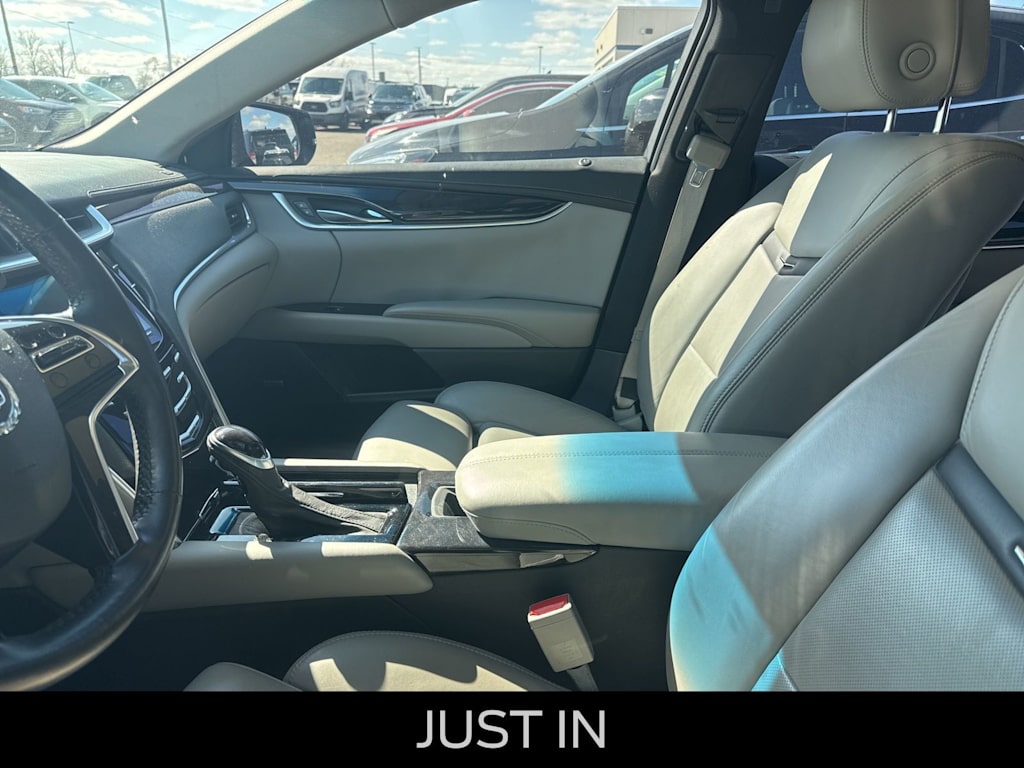 Thumbnail: 2013 Cadillac XTS - 6