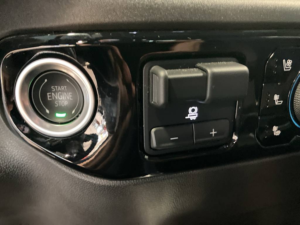 Thumbnail: 2025 Chevrolet Silverado 2500 - 24