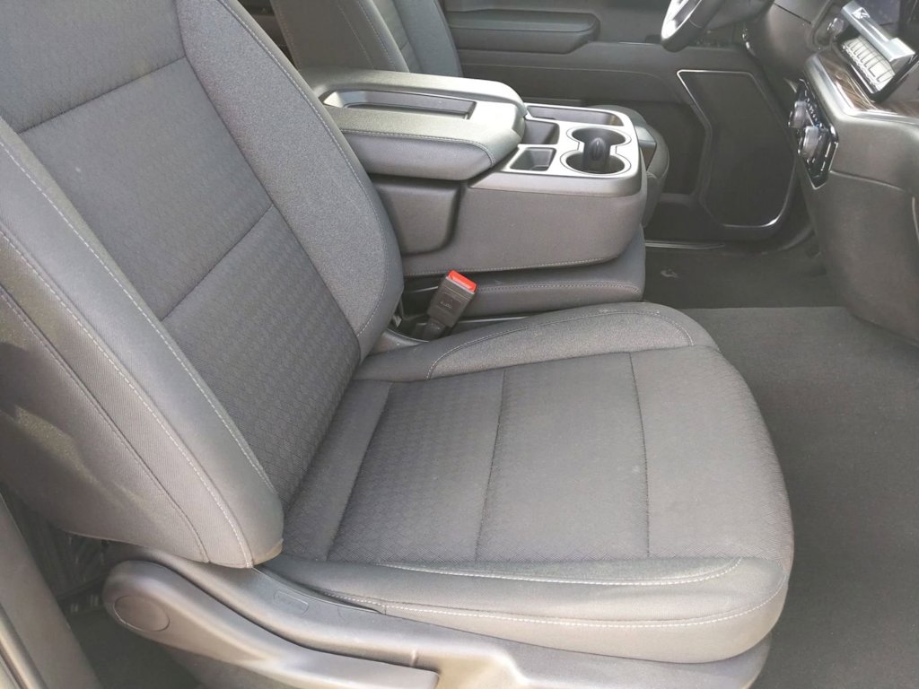 2023 Chevrolet Silverado 1500 LT 24