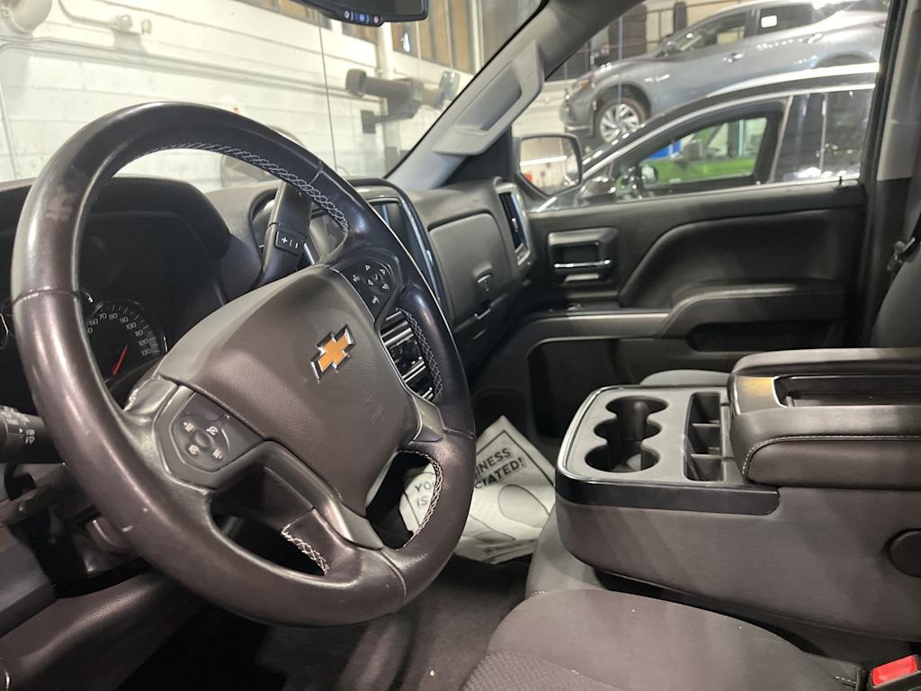 Thumbnail: 2019 Chevrolet Silverado 1500 - 6