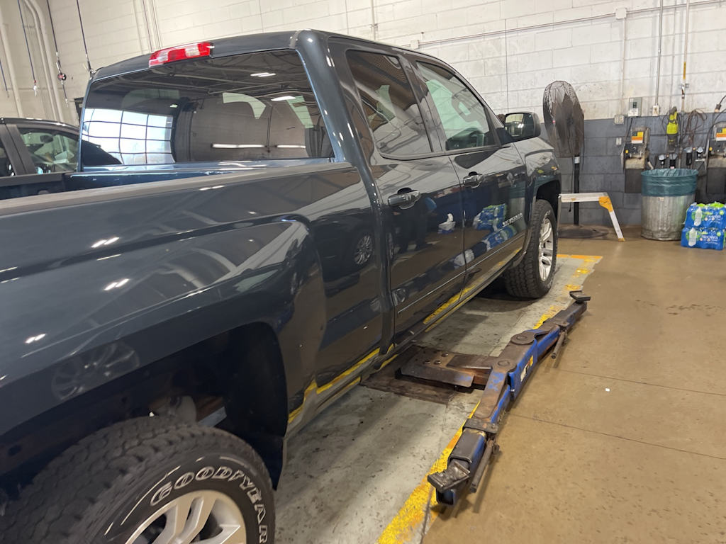 Thumbnail: 2019 Chevrolet Silverado 1500 - 9