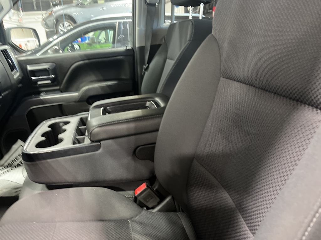 Thumbnail: 2019 Chevrolet Silverado 1500 - 7