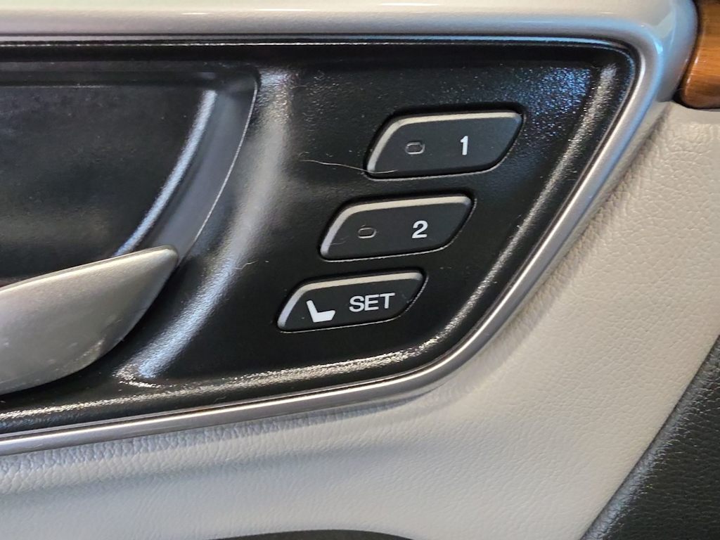 Thumbnail: 2019 Honda CR-V - 23