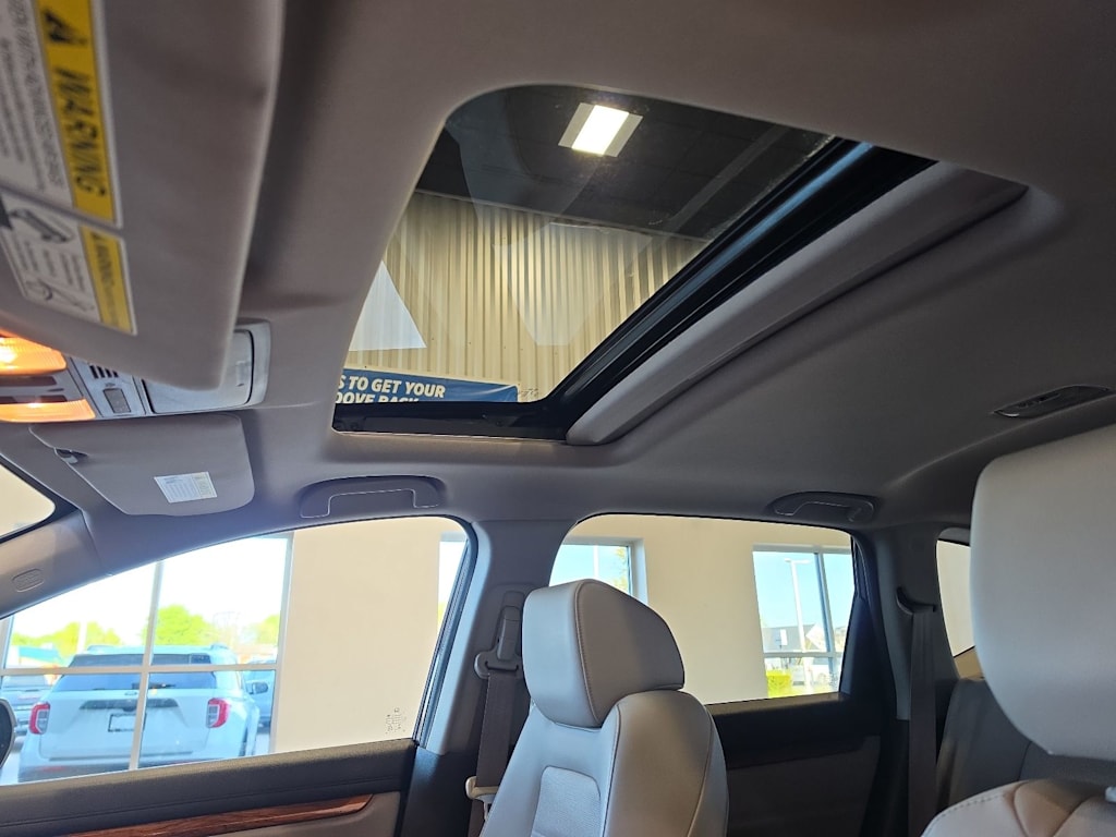 Thumbnail: 2019 Honda CR-V - 21