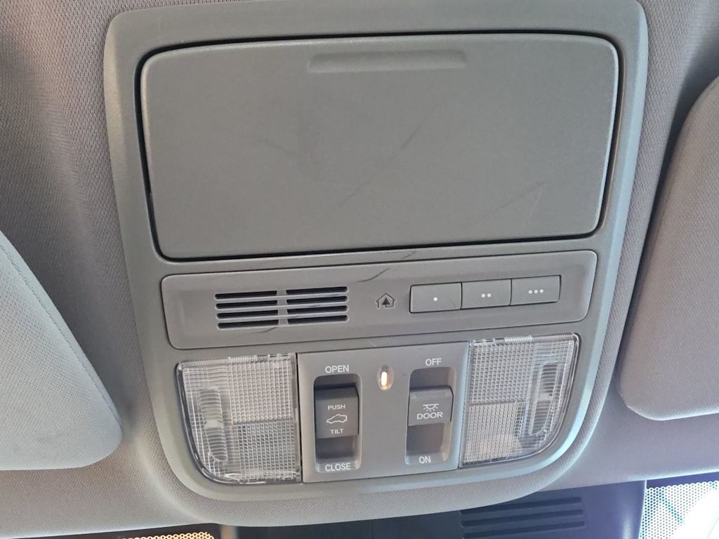 Thumbnail: 2019 Honda CR-V - 29